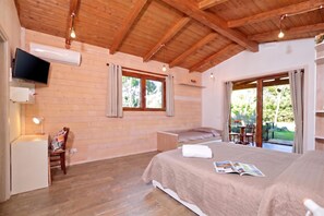 1 bedroom, iron/ironing board, WiFi (surcharge), bed sheets - Piccola Fattoria, Massa Marittima, Italy (Massa Marittima)