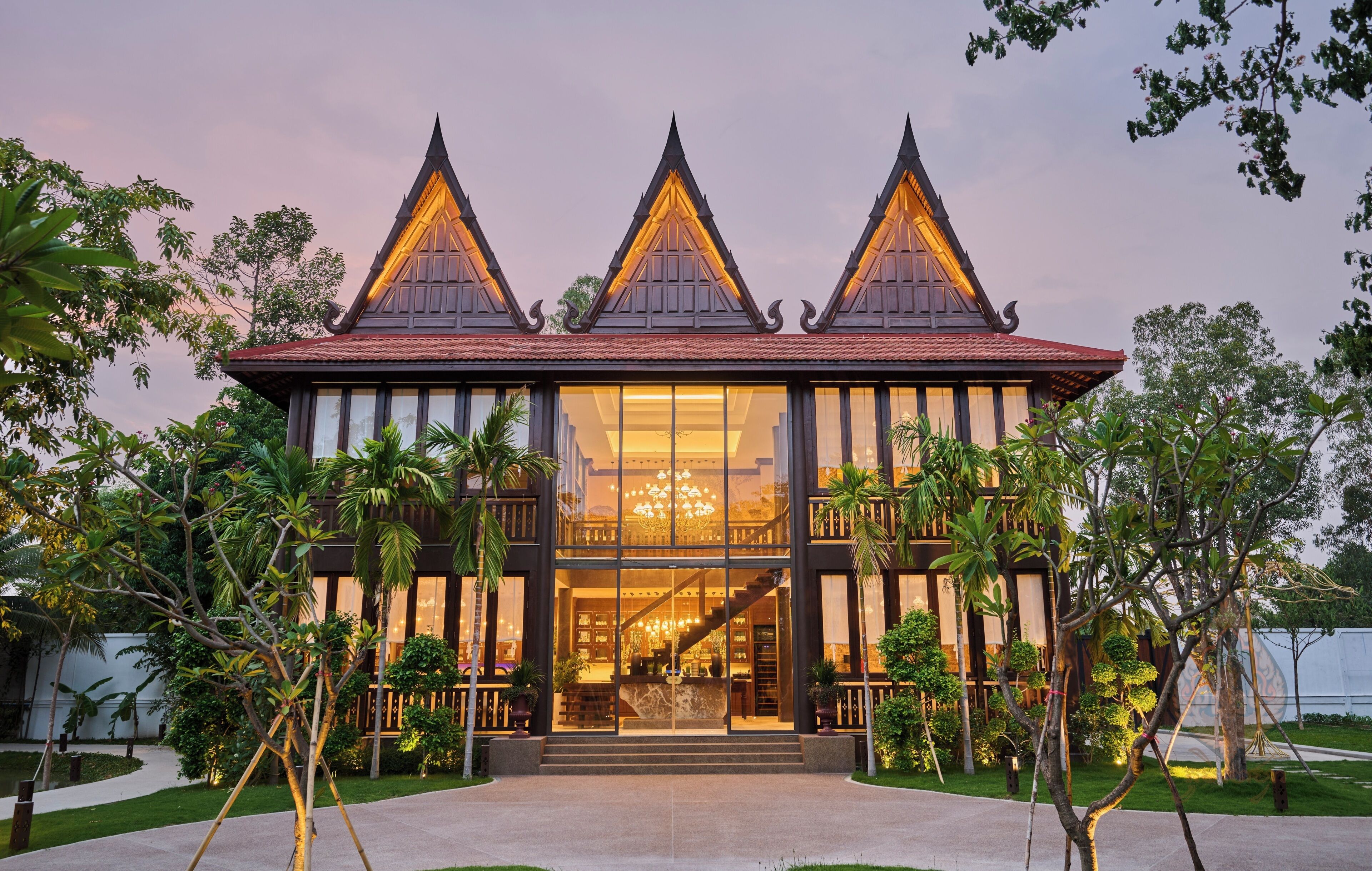 2 restaurantes: opção de café da manhã, almoço e jantar