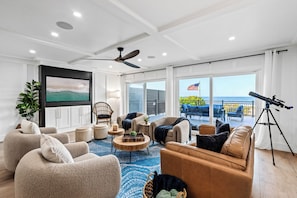 Smart TV, fireplace, video games, table tennis