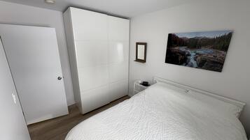 2 soveværelser, skrivebord, strygejern/strygebræt, gratis Wi-Fi