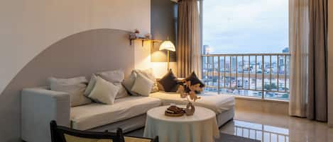 Design Apartment, 2 Bedrooms, City View | View from room