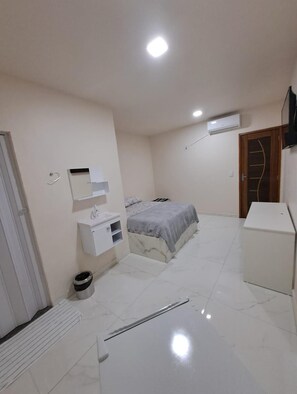 Classic Double Room | Desk, laptop workspace, free WiFi - 3D HOTEL (Manaus)