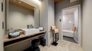 Hair dryer, towels