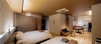 Summer trip plan for friends and family J203 / Hatsukaichi Hiroshima