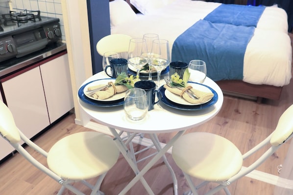 1 bedroom, desk, iron/ironing board, free WiFi