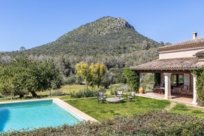 Pool - Mallorca Countryside Finca with Pool and Nature (INCA, Mallorca)