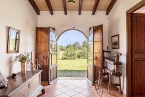Interior - Mallorca Countryside Finca with Pool and Nature (INCA, Mallorca)