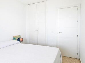 Room - Rinconada beachfront 2 by Interhome (Rincón de la Victoria)