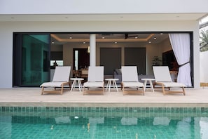 Exterior - Rawai Lavish 4BR Private Pool Villa (Rawai)