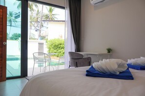 4 makuuhuonetta, tallelokero huoneessa, silitysrauta/-lauta