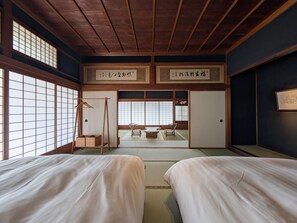 1 slaapkamer, een bureau, gratis wifi, beddengoed