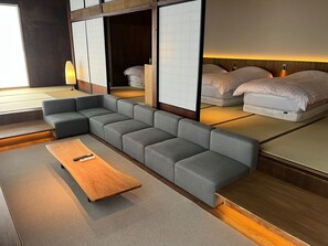 1 bedroom, desk, free WiFi, bed sheets - ICHOU  Room only / Sado Niigata (Sado)