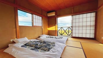 3 bedrooms, desk, free WiFi, bed sheets