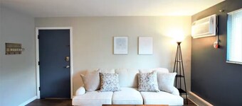 Oak Overflight Oasis Condo-Minutes to WPAFB & WSU with AC, fast WiFi