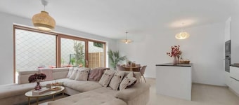 Sea En Rose - family stay near beach and centre