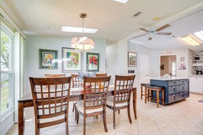 Dining - Golf-Front Hilltop Cottage in The Villages! (Lady Lake)