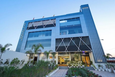 Front of property. Hotel KNG Grand