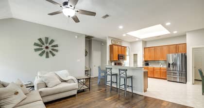 Private Acreage, Pergola & Fire Pit: Baytown Home
