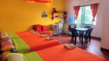 6 habitaciones, wifi y ropa de cama