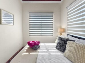 4 Schlafzimmer, Schreibtisch, Reisekinderbett, kostenloses WLAN