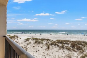 On the beach - Pinnacle Port, C3-202 (Panama City Beach)