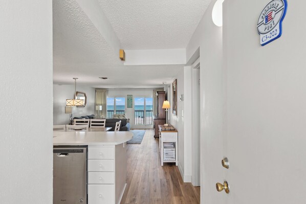 TV - Pinnacle Port, C3-202 (Panama City Beach)