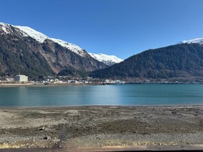 Am Strand, Liegestühle