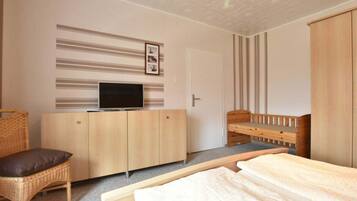 Ferienhaus | 2 Schlafzimmer, individuell eingerichtet