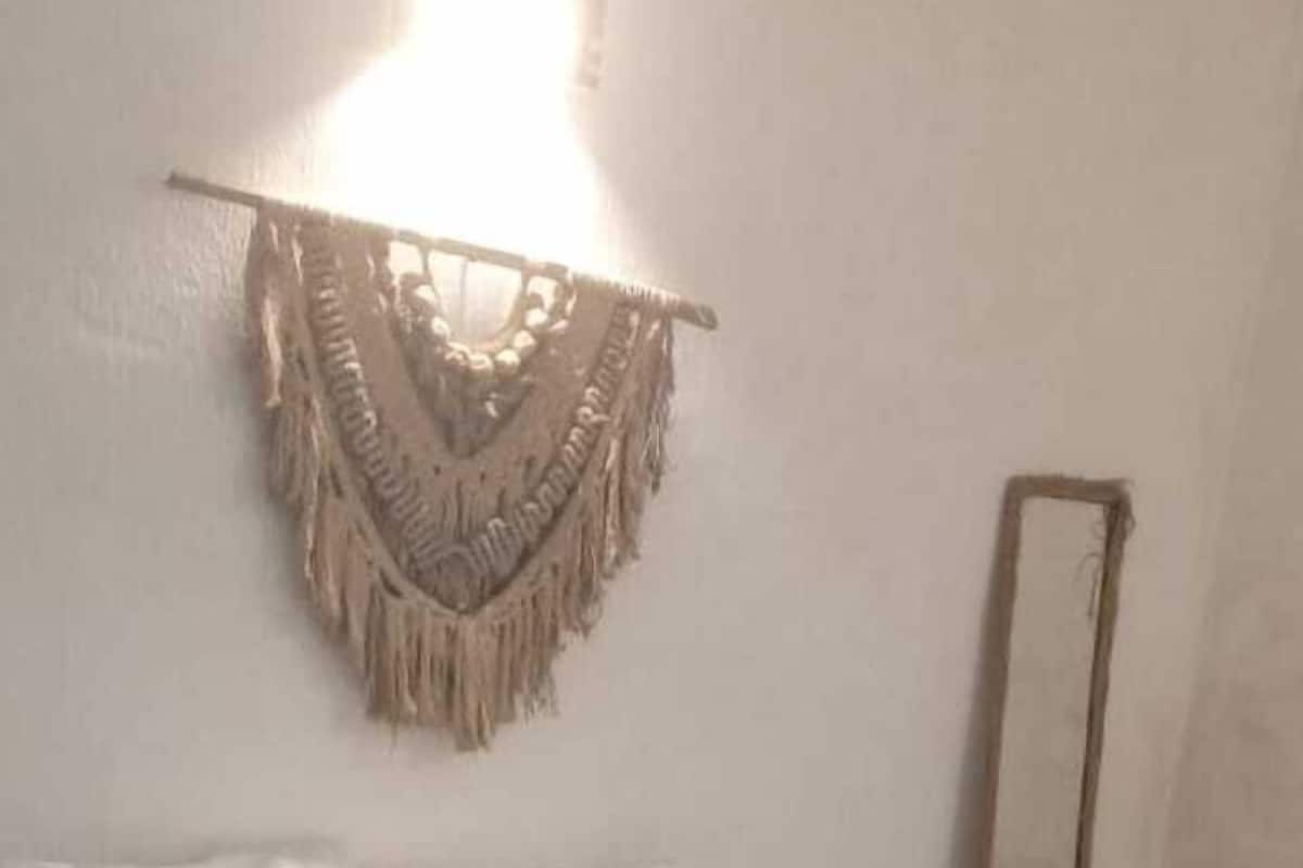 Wifi gratis, muebles diferentes y ropa de cama 