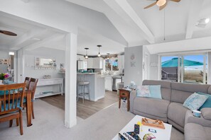 Smart TV, DVD player, books, stereo