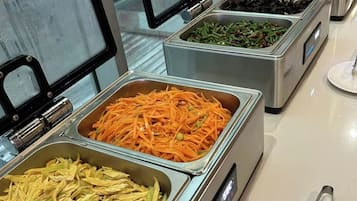 Free daily buffet breakfast