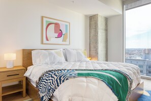 5 bedrooms, desk, iron/ironing board, free WiFi