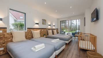 6 chambres, bureau, accès pour personnes à mobilité réduite