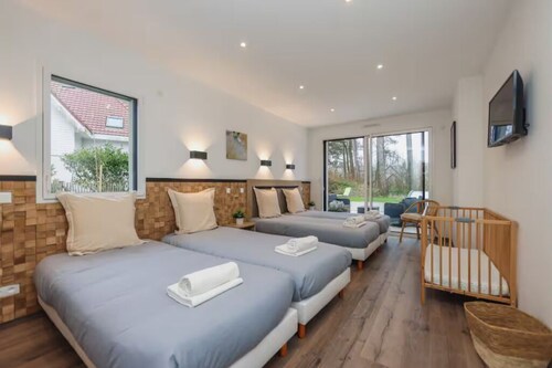 La Villa Léo, face au Centre Equestre & Piscine