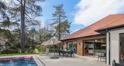 La Villa Léo, face au Centre Equestre & Piscine