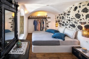 Villa, 1 Bedroom, Private Pool | 1 bedroom - Santorini Vista Legacy Retreat - Live the History, Wake to the View! (Santorini)