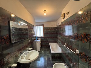 2 bedrooms - 016 Trilocale Giustino (Giustino)