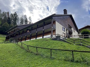 公寓 | 2 多间卧室