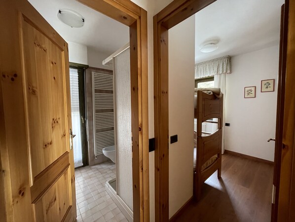 Apartamento, para fumantes | 2 quartos