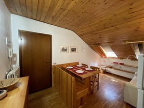 公寓, 吸煙房 | 1 間臥室