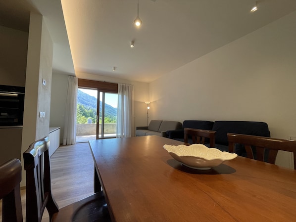 Apartment, Smoking | 1 bedroom