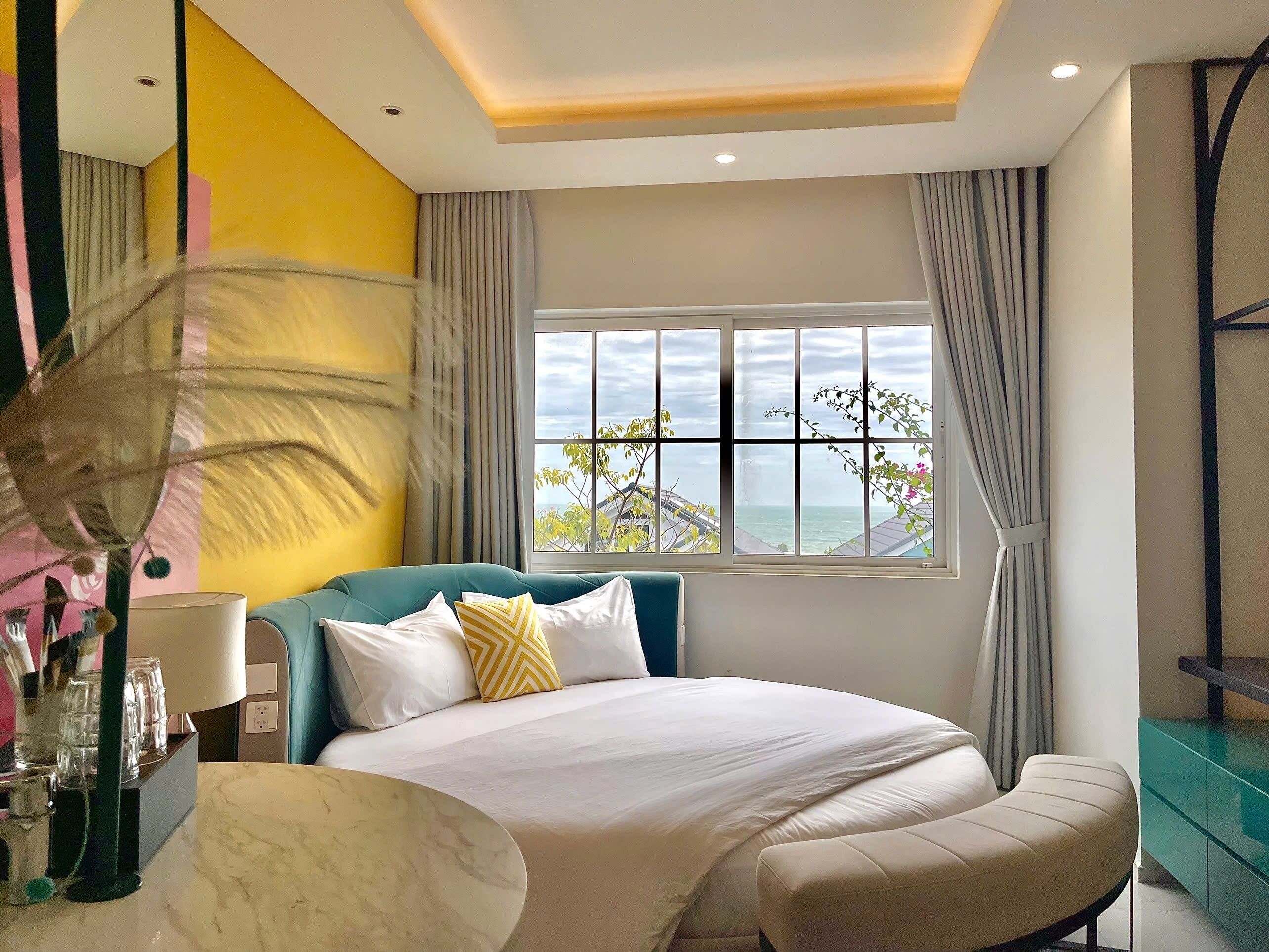 Vila Mewah, 3 kamar tidur, kamar mandi pribadi, pemandangan kebun | Dilengkapi dengan perabotan berbeda-beda dan meja kerja