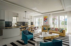 In-room dining - Refined Phan Thiet - Novaworld Villas (Phan Thiet)