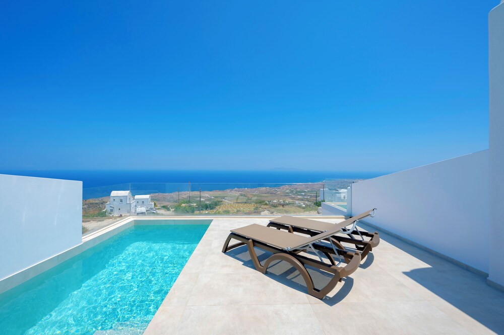 Hilas Suites - Santorini