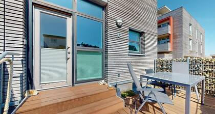Haus NordSĂŒd - Holiday home for 7 people close to the beach - central, dog-friendly,