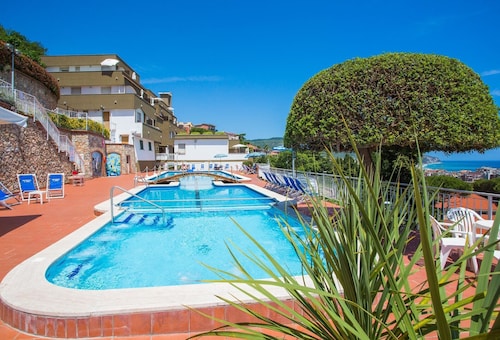 Klassisches Appartement in Pietra Ligure