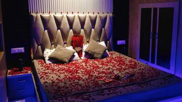 Deluxe Room | Free WiFi