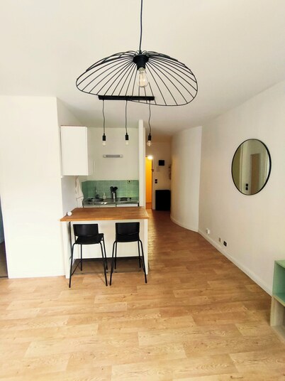 Studio rue Gosselet Lille - near JB Lebas and Saint Michel