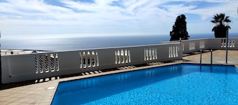 Casa Málaga by Huskalia