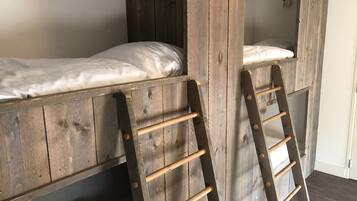 Comfort huis, 6 slaapkamers | 10 slaapkamers, individueel gemeubileerd, beddengoed